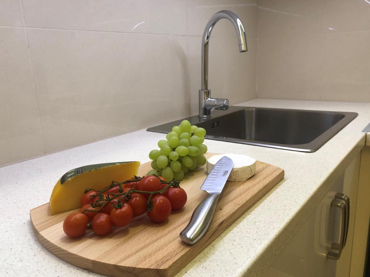 Apartament Luster I Obrazow Βαρσοβία Εξωτερικό φωτογραφία